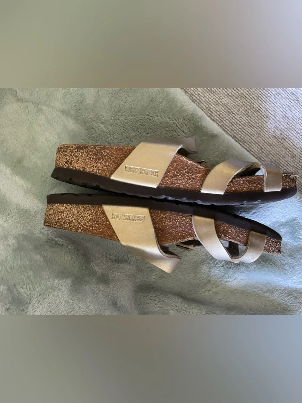 ✨Women’s/Kids Birkenstock Sandals Gold Size 35 - Picture 4 of 6